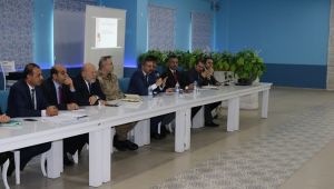 Patnos'ta Muhtarlar Toplantısı Gerçekleşti