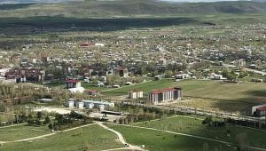 Sizce ikamet ettiğiniz ilçenin en önemli sorunu nedir?