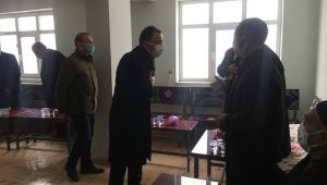 İlçe Kaymakamımız Sayın Yusuf CANKATAR, İlçemiz sakinlerinin taziyelerine katılarak yakınlarına başsağlığı dileklerinde bulundu.