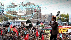 KAYSERİ'DE İYİ PARTİ'YE BÜYÜK İLGİ