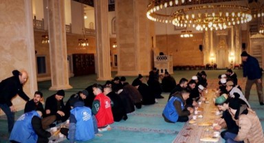 Patnos'ta Deprem Anısına Birlik ve Beraberlik Duası