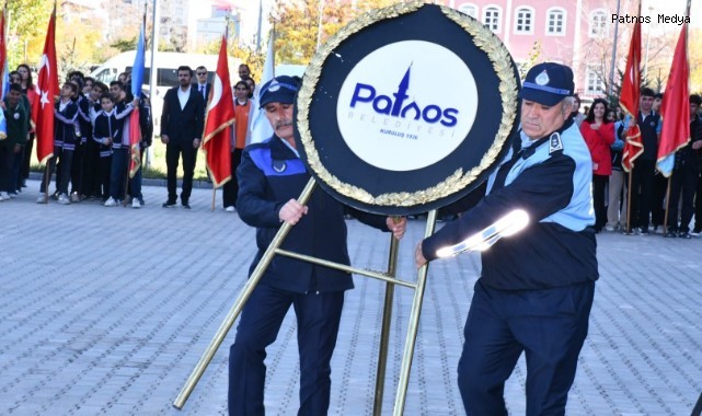 Patnos'ta Cumhuriyet Bayramı Coşkusu: Çelenk Sunma Töreni Düzenlendi