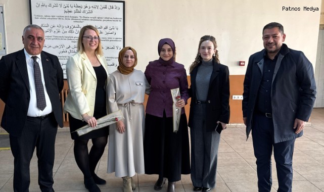 Patnos'ta Öğretmenler Günü Jest: Başkan Yardımcısı Taşdemir'den Öğretmenlere Gül Takdimi