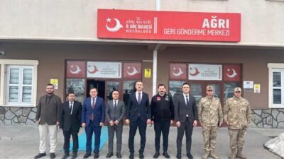 Ağrı Valisi Önder Bozkurt, Ağrı Geri Gönderme Merkezi'nde inceleme yaptı.