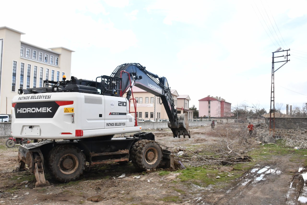 Patnos yol çalışması
