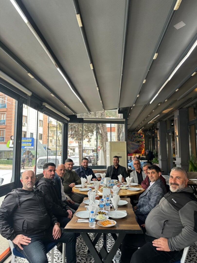 Ağrılı Çalışanlar, Patnoslu Meclis Üyesi Eyüp Sunar ile Bir Araya Geldi